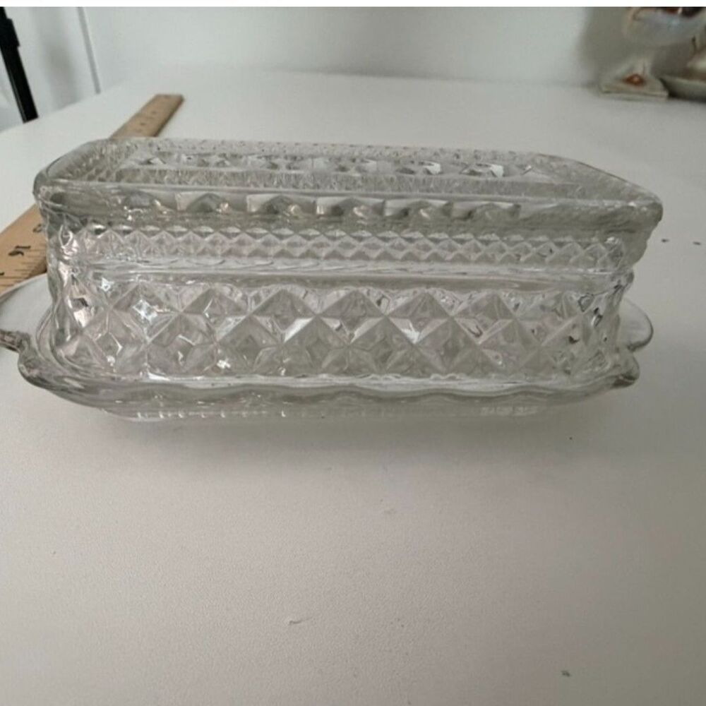 vtg. anchor hocking wexford diamond pattern glass butter dish